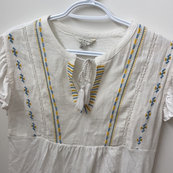 Lucky Brand baby doll shirt with a front tie - Picture 2 of 5